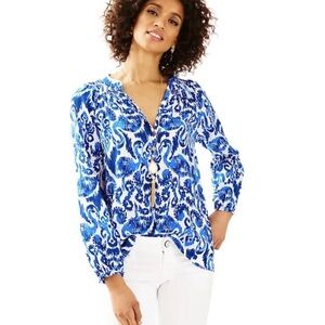 Lilly Pulitzer Meg Top in Resort Navy Beach Bathers Flamingo